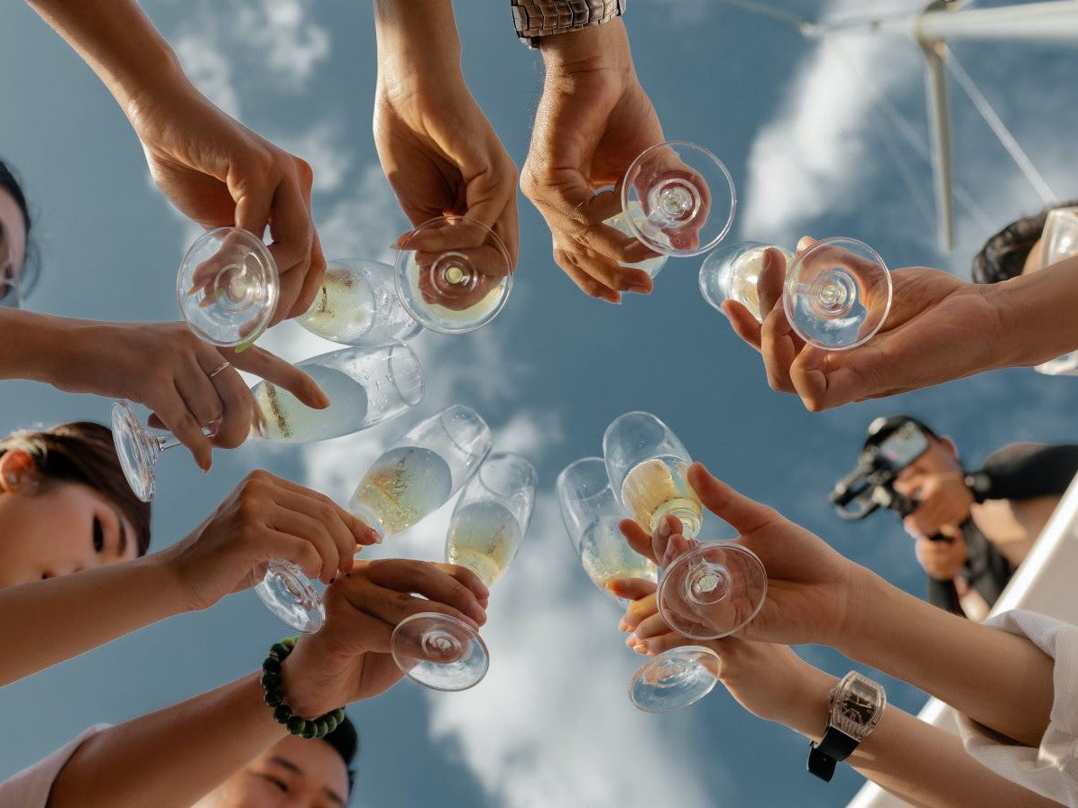 Setting Sail for the Ultimate Boat Party: Your Guide to Fun and Safe Celebrations!